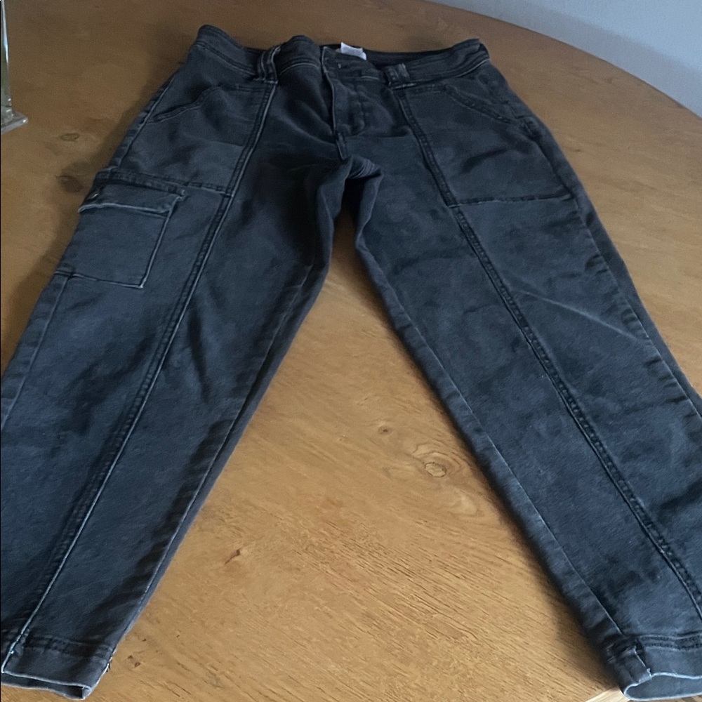 Black cargo ankle Pants